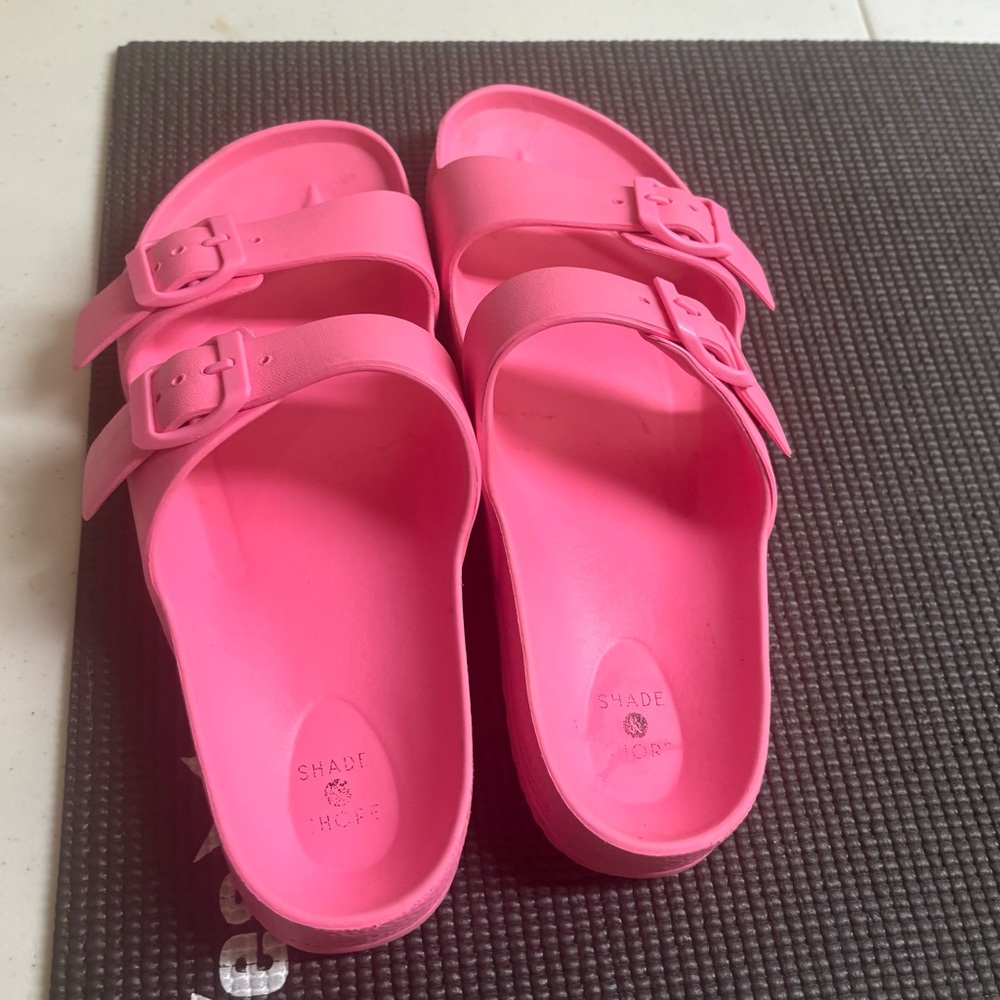 Women's Pink Slide Sandals